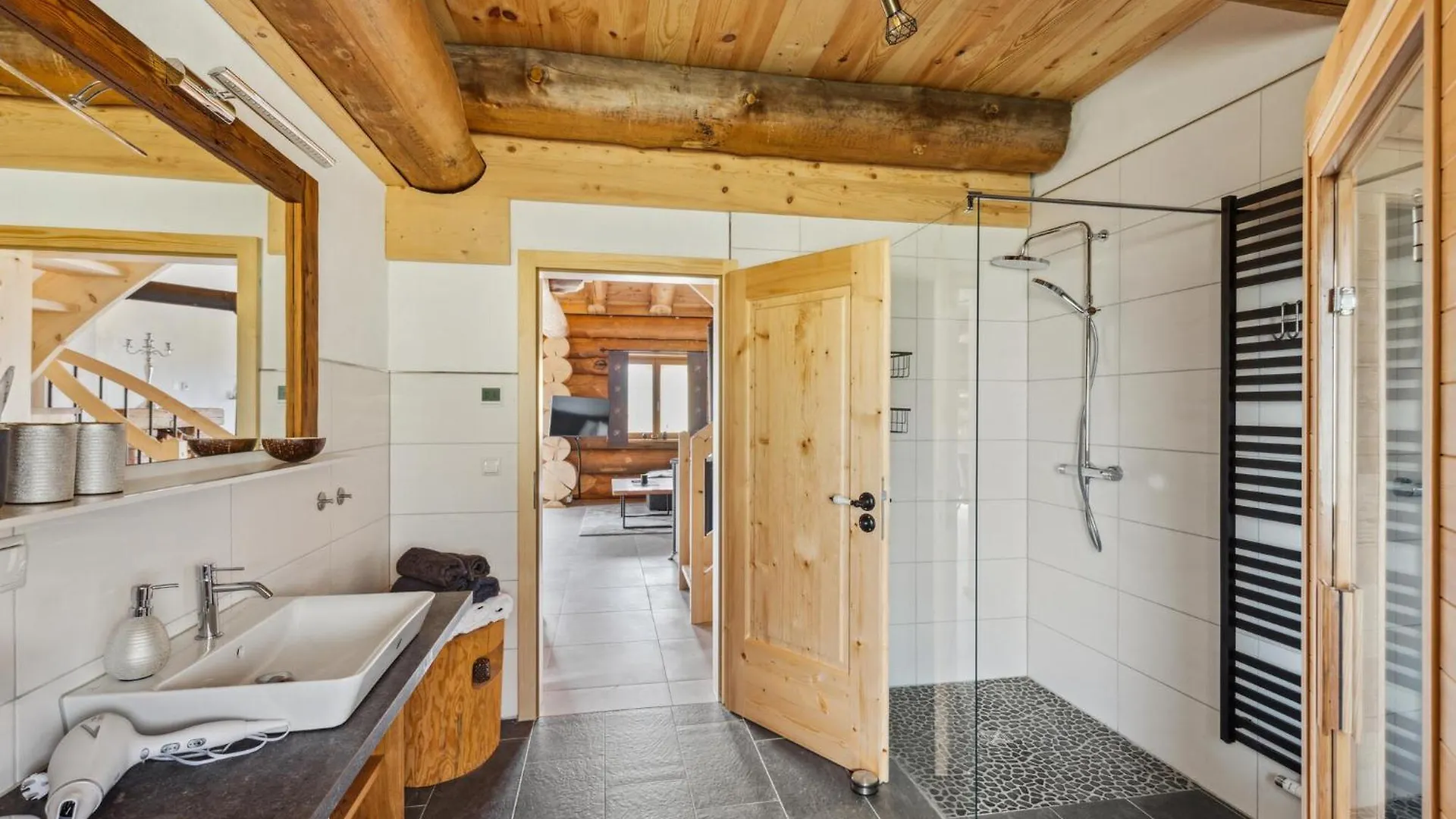 Awesome Home In Waffenbrunn With Sauna